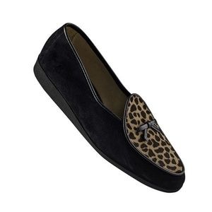 Belgiun Shoes. Black & Animal Print Loafers - 6.5